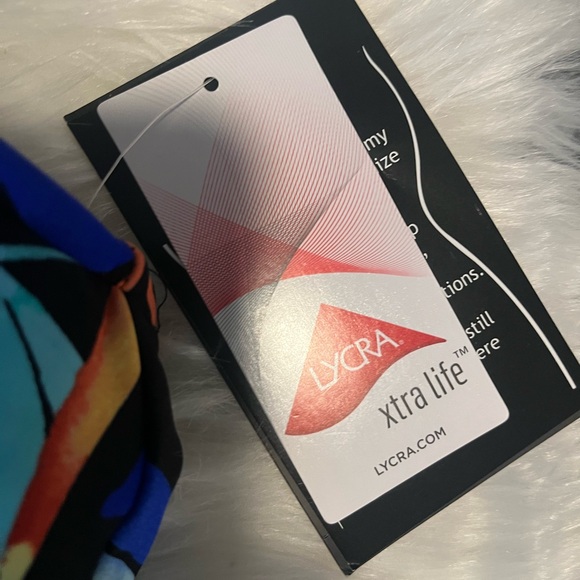 Maxine Of Hollywood Women's V-Neck Twist Front Shirred One Piece Swimsuit - Picture 6 of 6